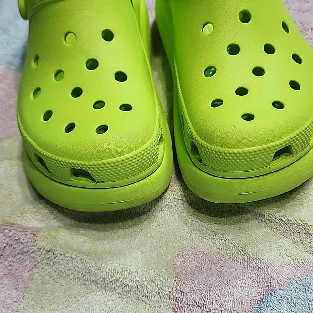Crocs Crush Platform Clogs in Lime Green Women SZ 8 / Men SZ 6 - Picture 12 of 12